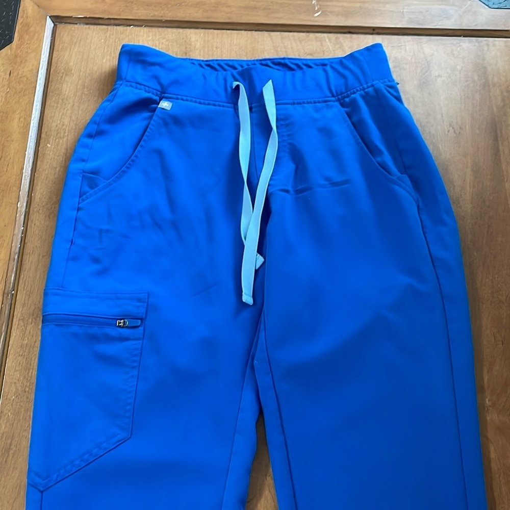 Figs Scrub Pants Joggers Size XXS - Picture 2 of 15